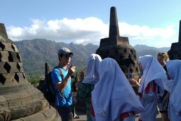 Tourist Hunting to Borobudur 2019